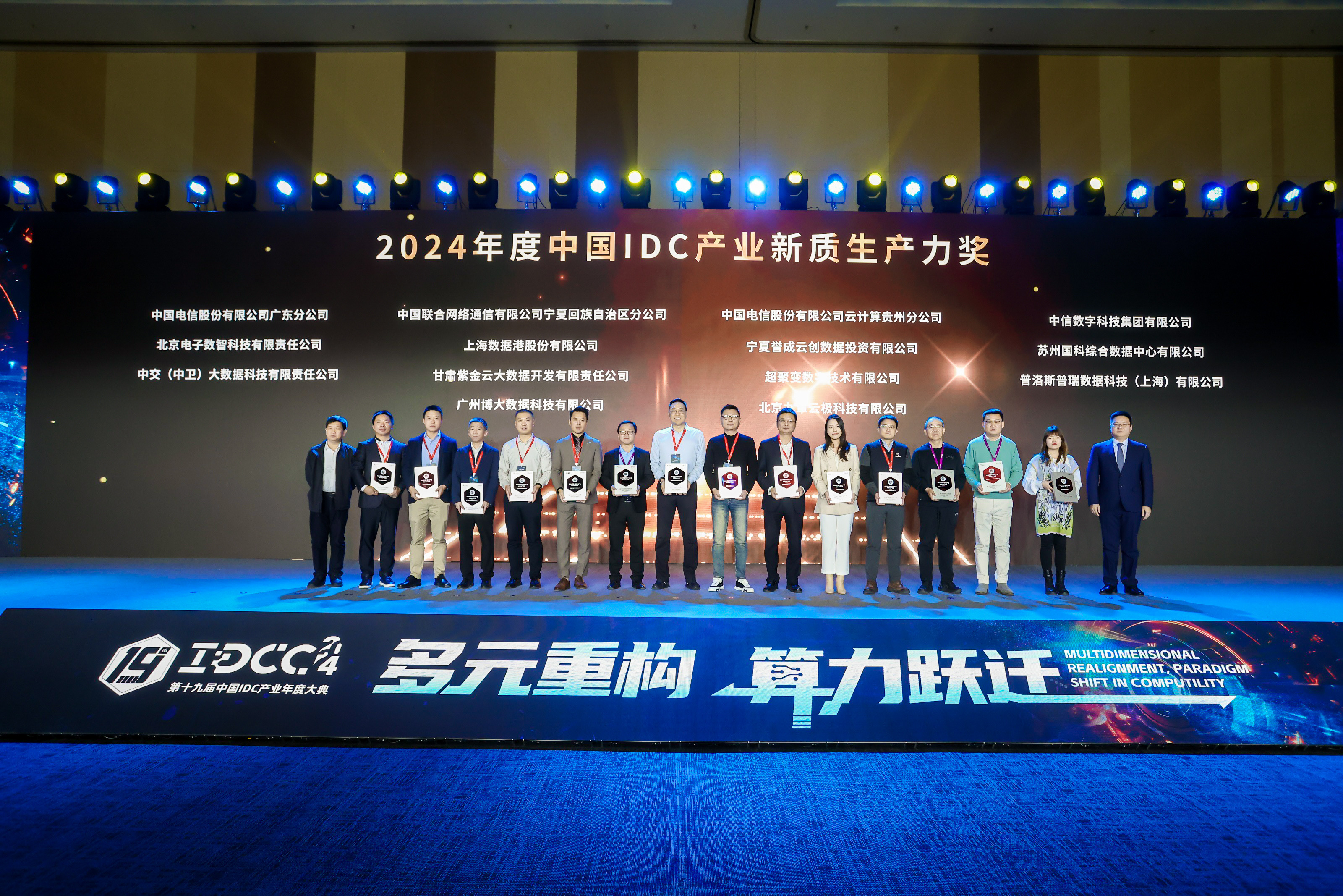 42160138.jpg 42160138.jpg